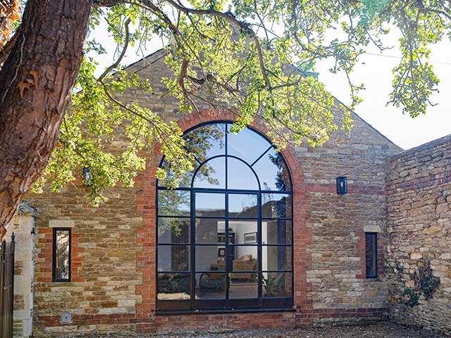 3-Crittall-TitheBarnLE1525-74-1